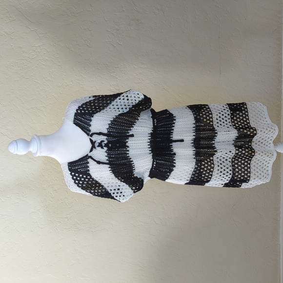 SHEIN Other - SHEIN Black White Color Block Crocheted Lace Up Cover Up Dress Size 4
